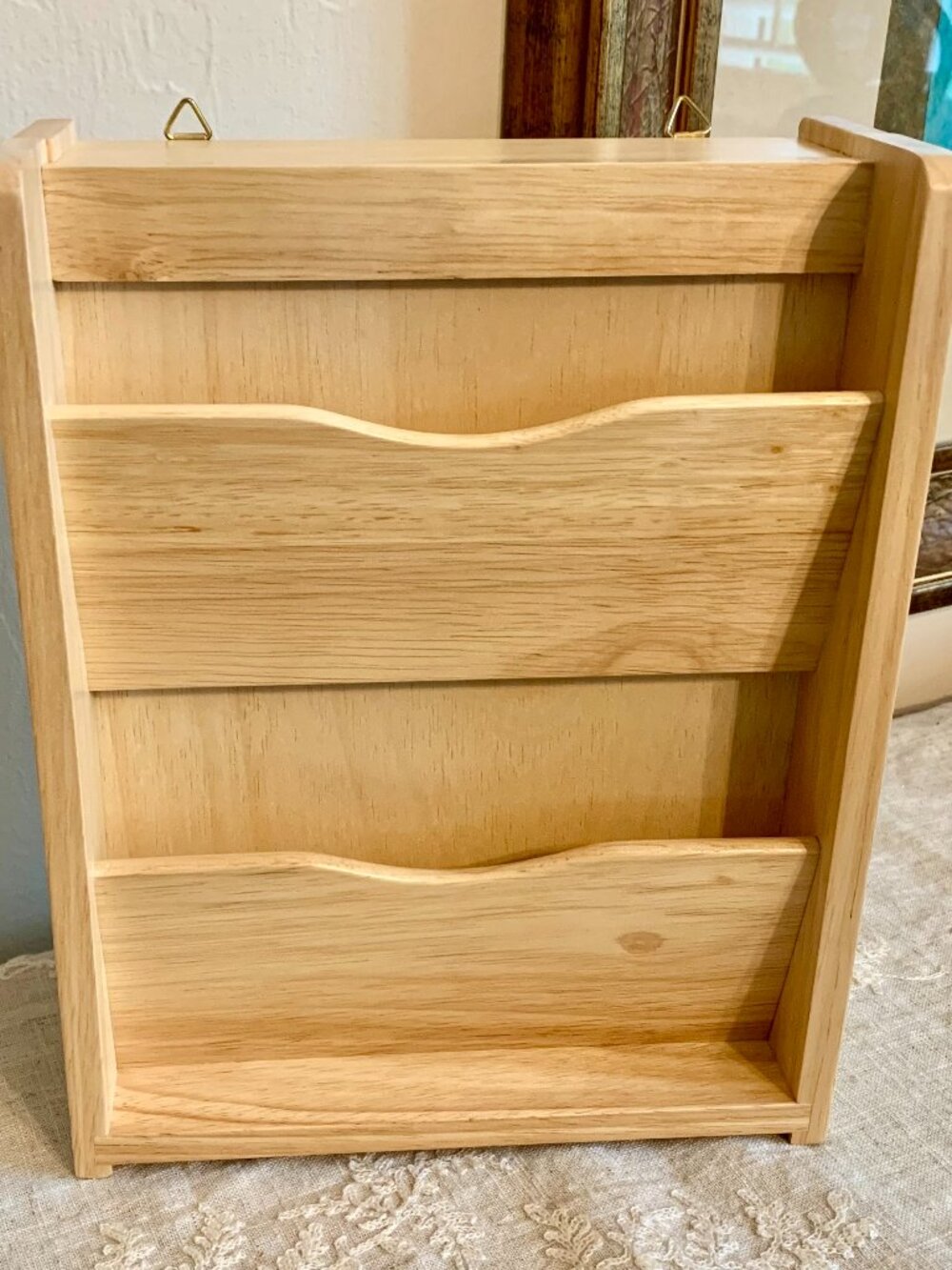 Wood Wall Hanging Mail Letter Rack and Hinged Hidden Key Organizer